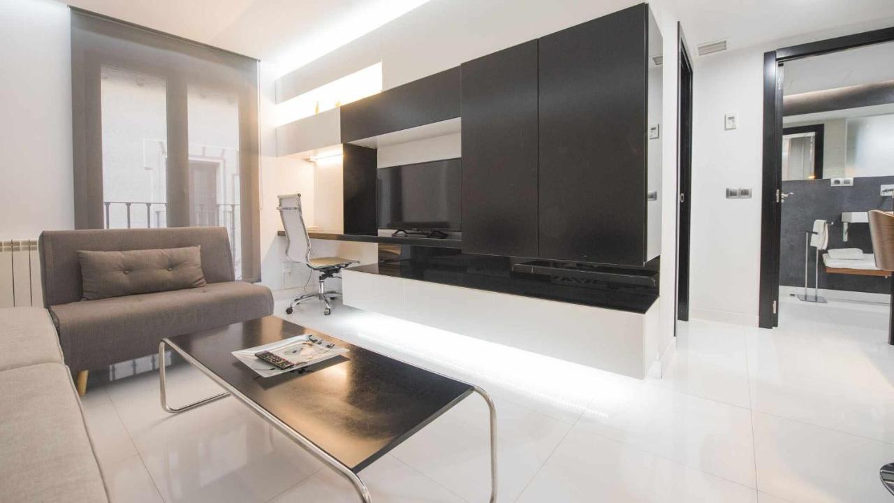 Apartamento Deluxe Cerca De La Catedral By Toledo Ap Екстер'єр фото
